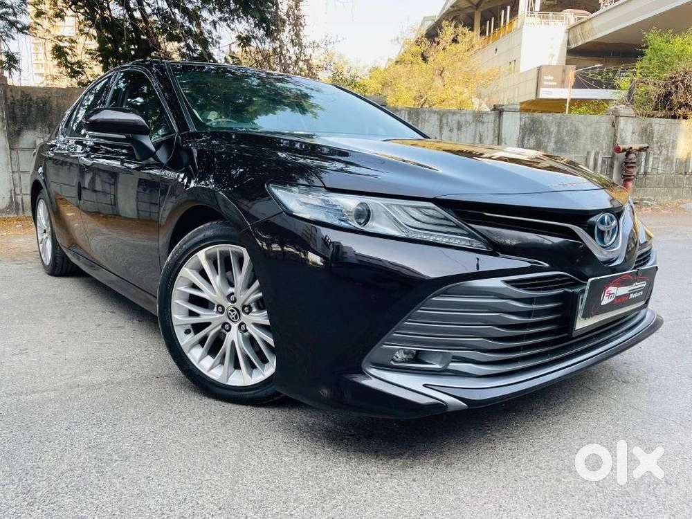 Toyota Camry Hybrid, 2020, Petrol