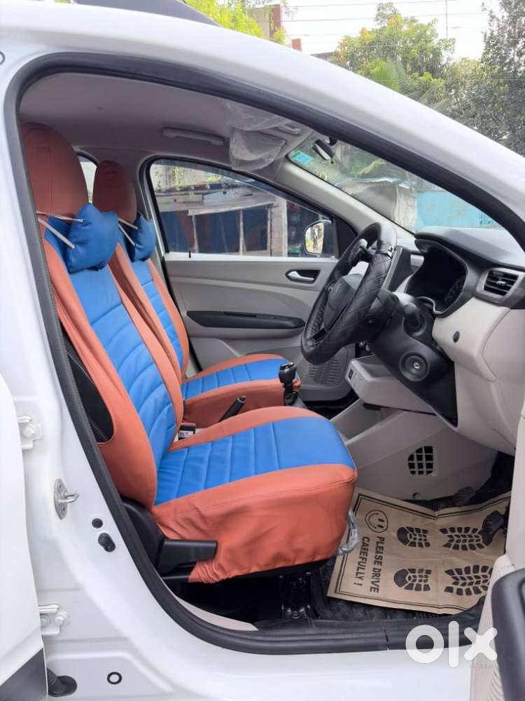 Renault Triber Techno Mt, 2025, Petrol