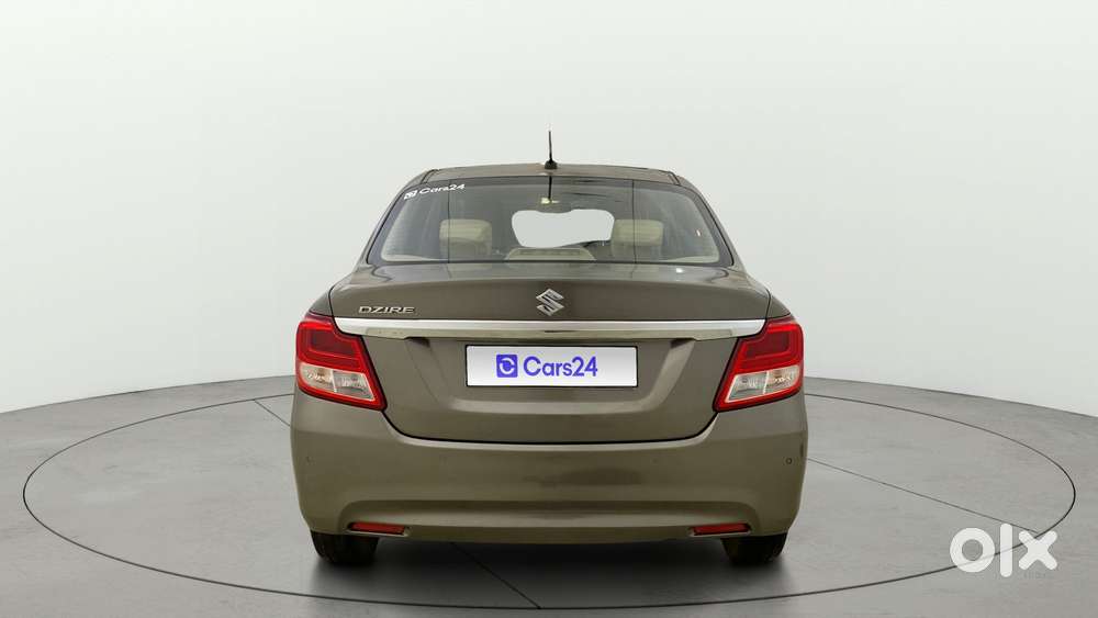 Maruti Suzuki Swift Dzire Amt Zxi, 2020, Petrol