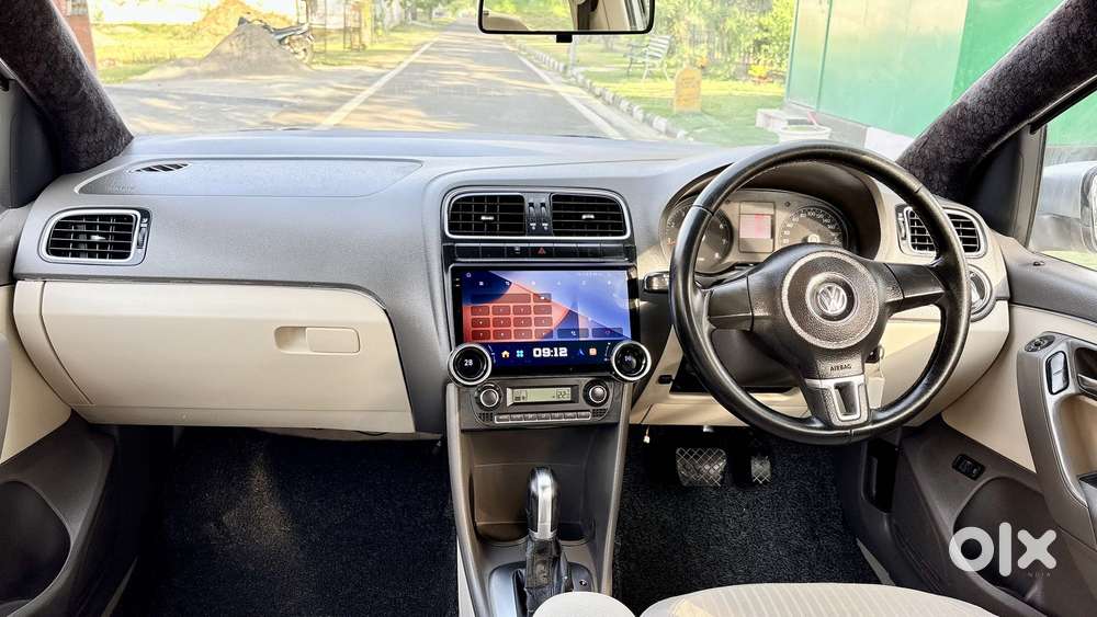 Volkswagen Vento 1.5 Highline Connect Edition, 2010, Petrol