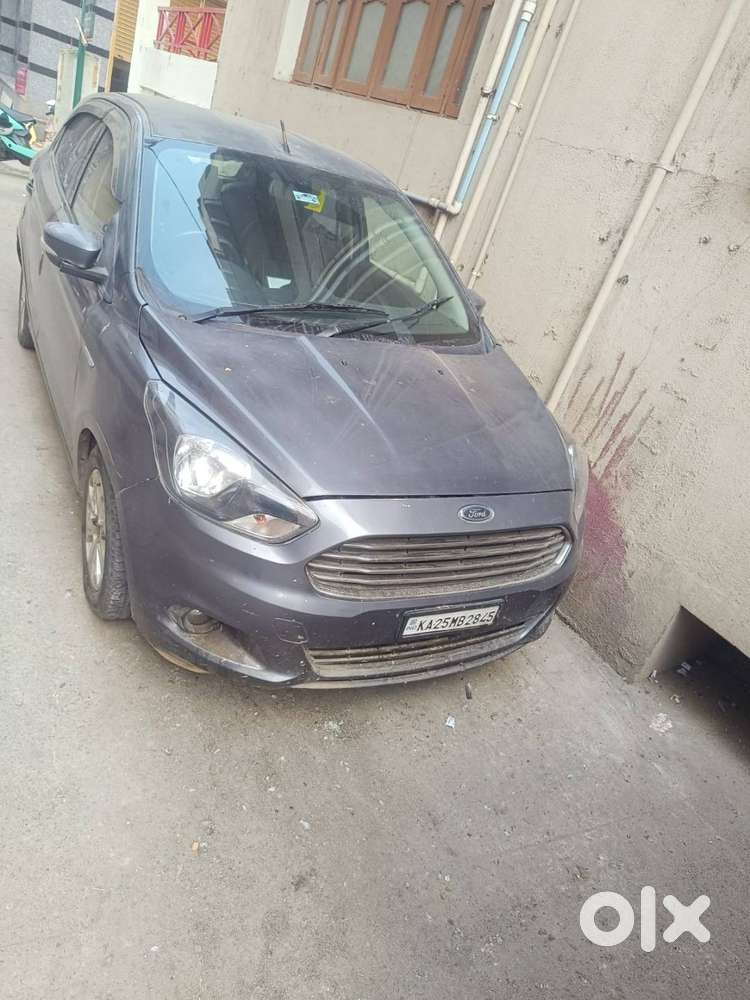 Ford/figo/2016