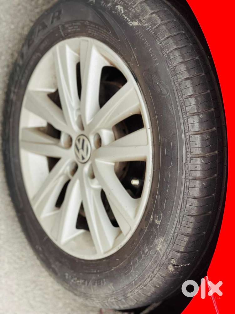 Volkswagen Polo Petrol Highline 1.2l, 2014, Petrol