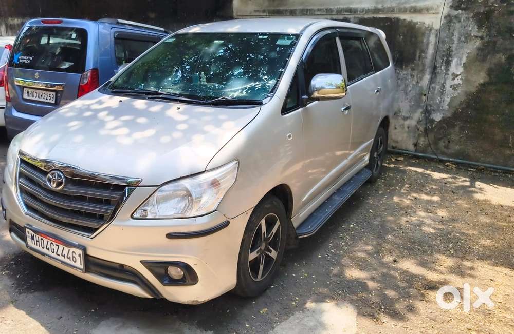 Toyota Innova 2.5 G (diesel) 8 Seater, 2015, Diesel
