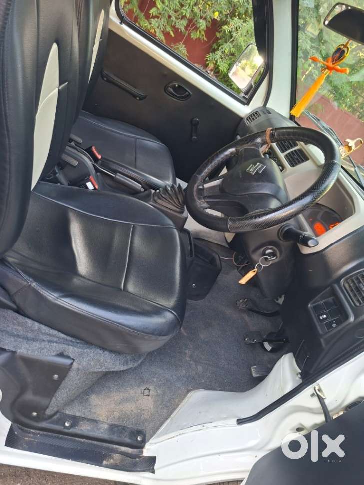 Maruti Suzuki Eeco 1.2 7 Str Std(o), 2025, Petrol