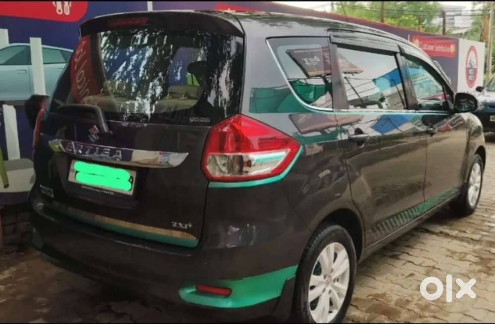 Maruti Suzuki Ertiga Zxi Plus 2015