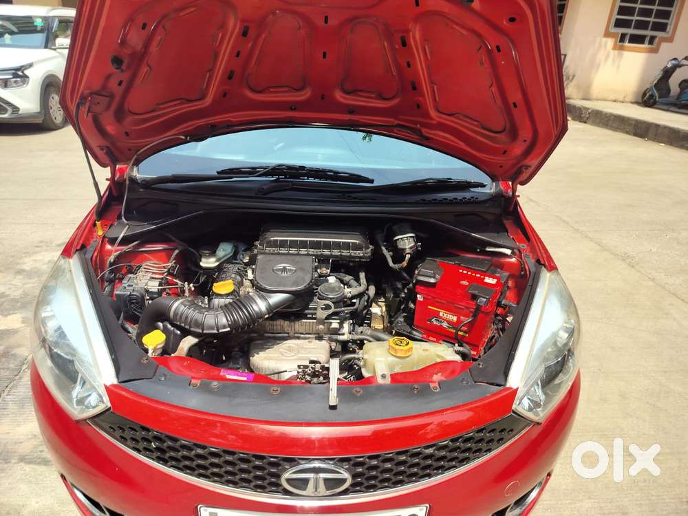 Tata Tiago 1.2 Revotron Xza, 2018, Petrol