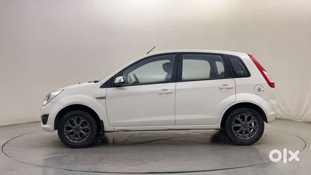 Ford Figo 1.2 Duratec Petrol Titanium, 2015, Petrol