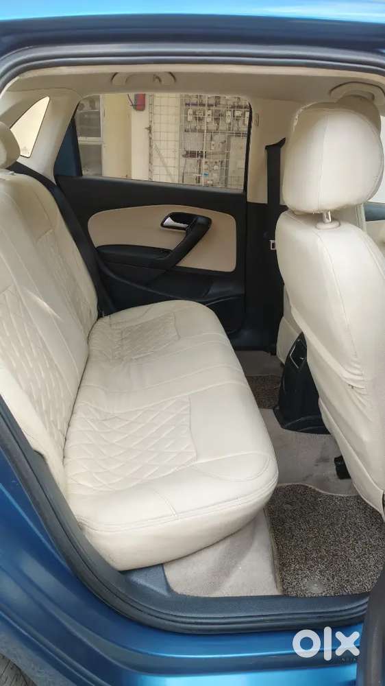 Excellent Condition Volkswagen Ameo Highline'2016 Dec Top Model