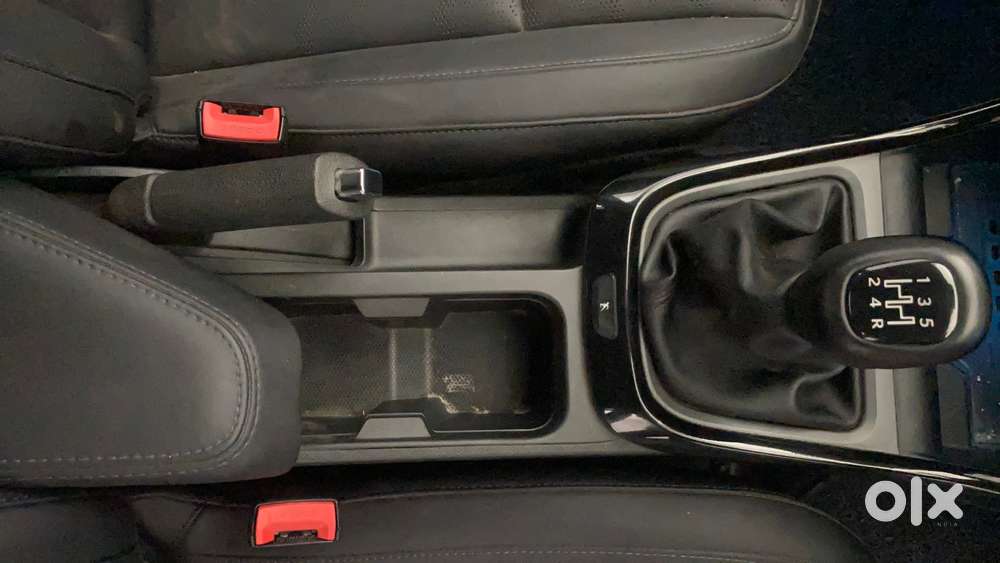 Tata Altroz Xz Plus I-turbo (s) Dark Edition, 2023, Petrol