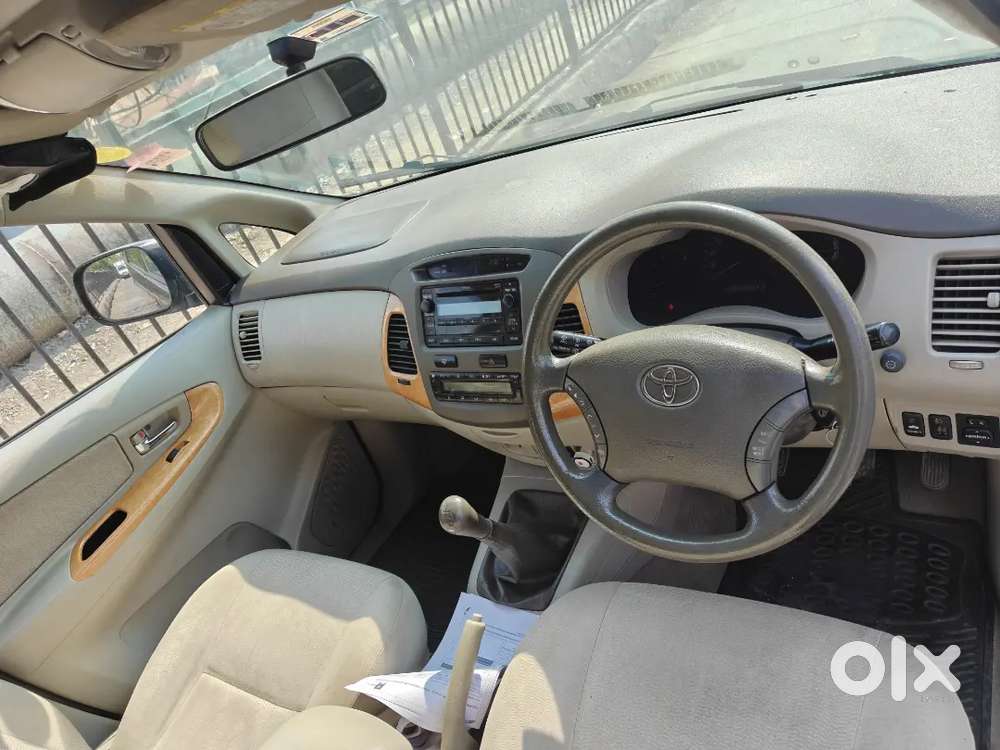 Toyota Innova 2009 Diesel Well Maintained Smooth Engine With No Sound