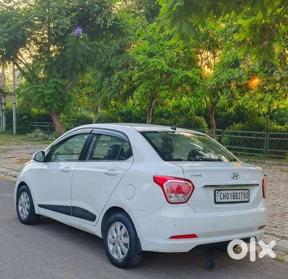 Hyundai Xcent, 2015, Petrol