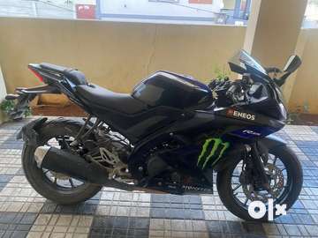 YAMAHA R15 V3.0 MONSTER EDITION IN TOP NOTCH CONDITION