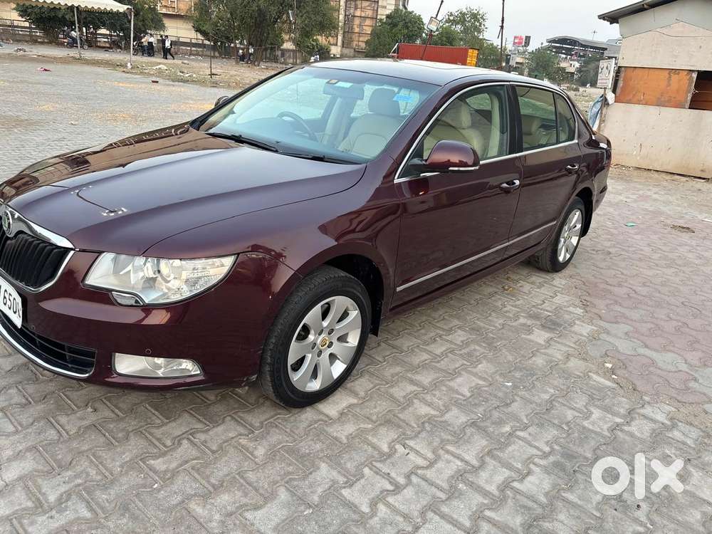 Skoda Superb 2013-2015 Elegance 1.8 Tsi At, 2014, Petrol