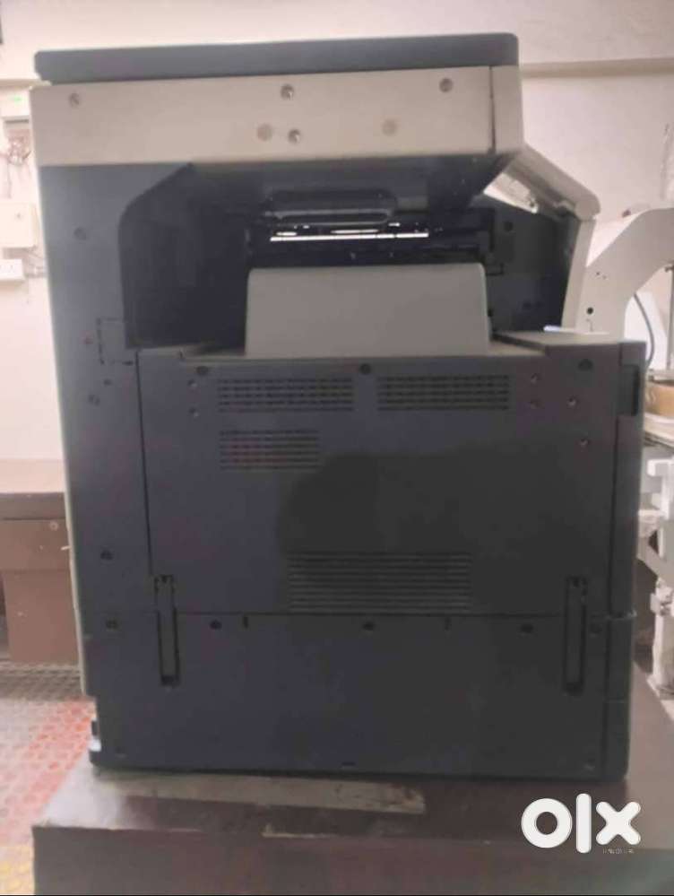 Konica Minolta bizhub C258 - Hard Disks, Printers & Monitors in