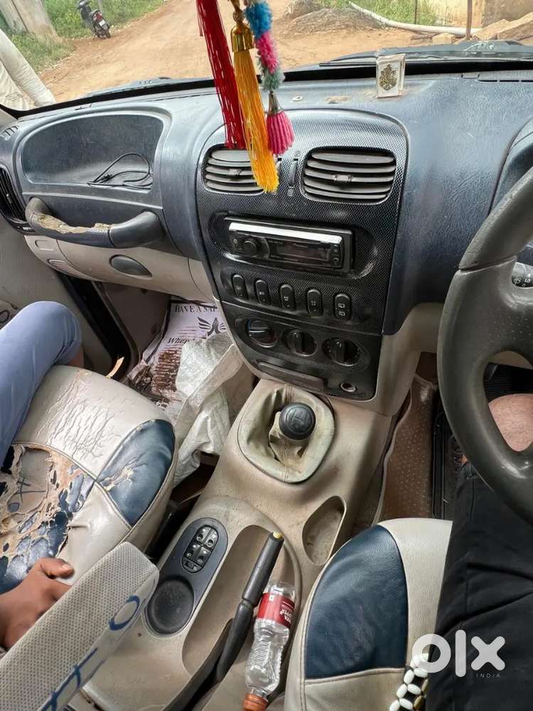 Mahindra Scorpio Classic 2005