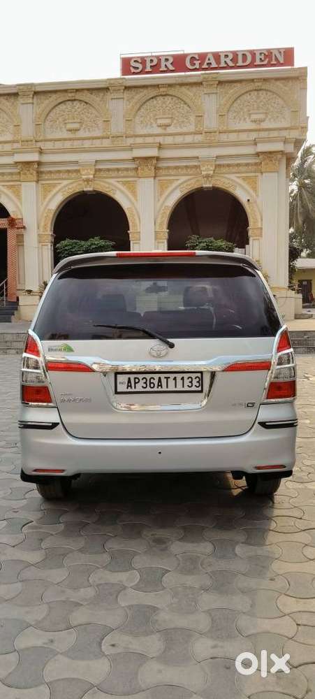 Toyota Innova 2.5 G (diesel) 8 Seater Bs Iv, 2012, Diesel