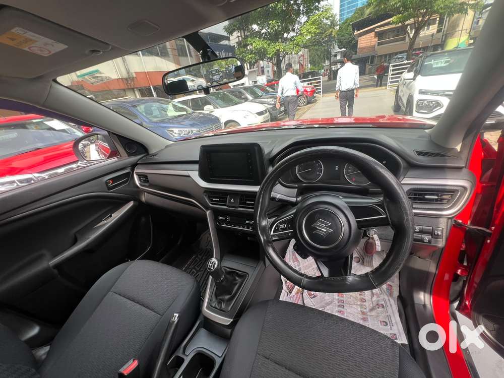Maruti Suzuki Brezza 1.5 Vxi Smart Hybrid, 2022, Petrol