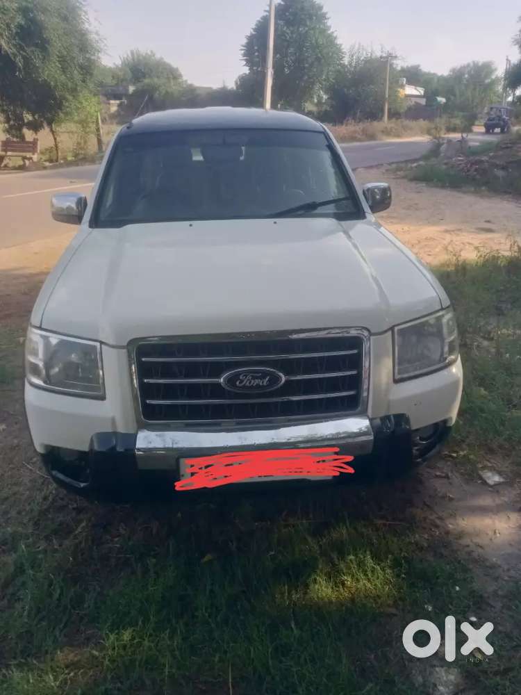 Ford Endeavour 2009
