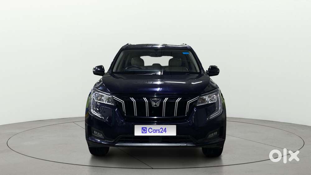 Mahindra Xuv700 2.0 Ax 3 Petrol Mt 5 Str, 2022, Petrol