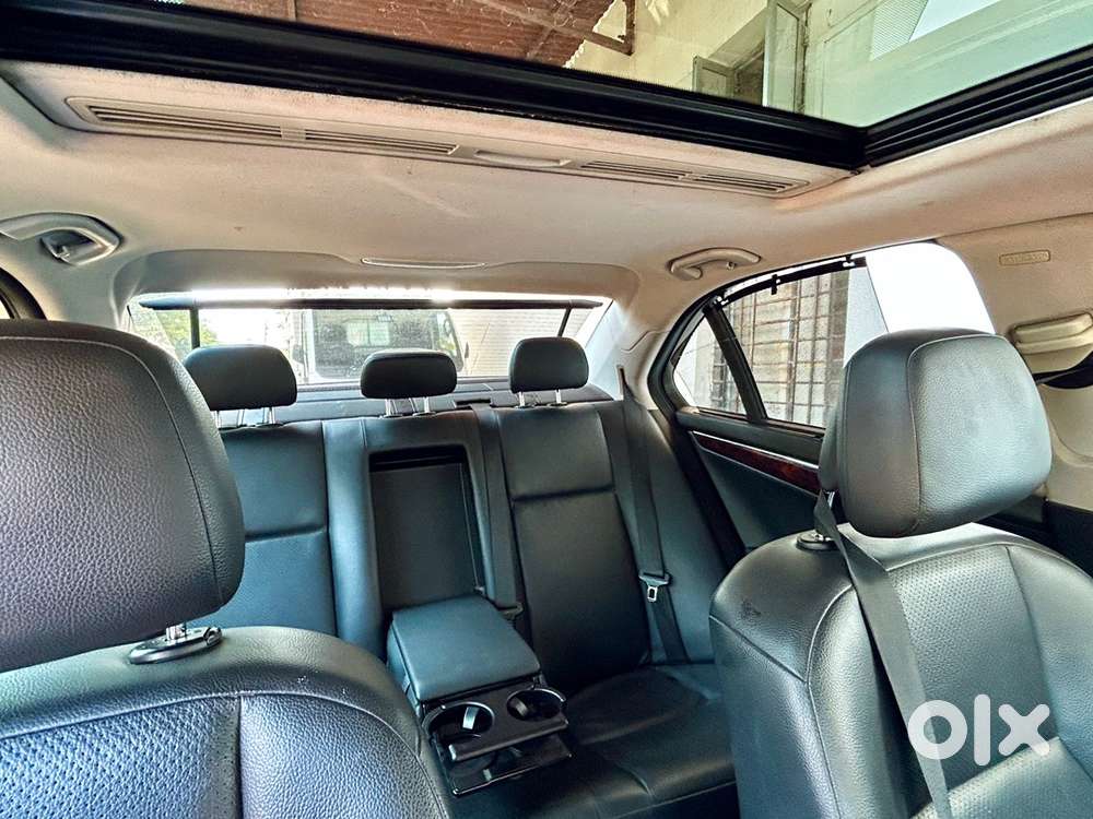 Urgent Sale: Mercedes-benz C200 Kompressor (2010)