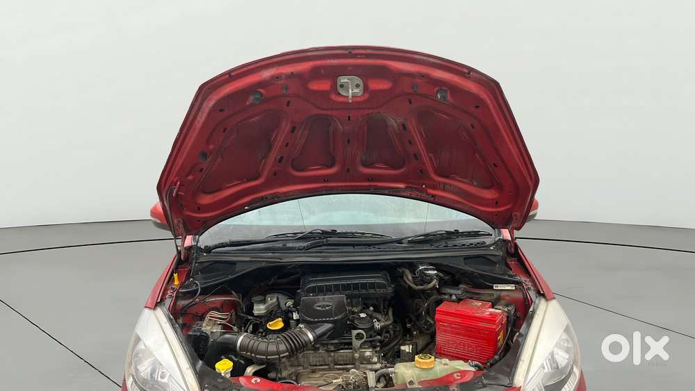 Tata Tiago 1.2 Revotron Xza, 2018, Petrol