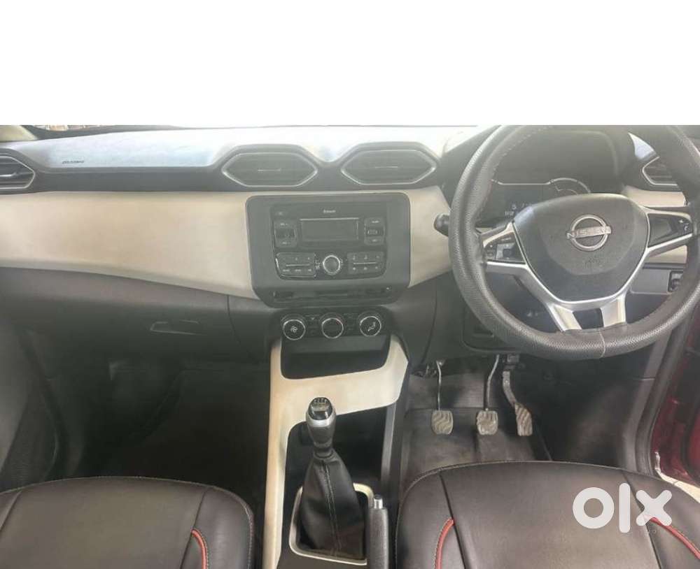 Nissan Magnite 1.0 Xv, 2022, Petrol