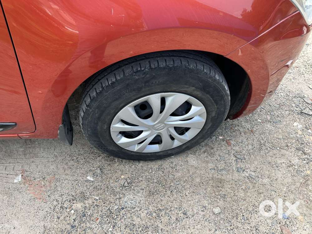 Maruti Suzuki Swift 1.2 Vxi (o), 2023, Petrol