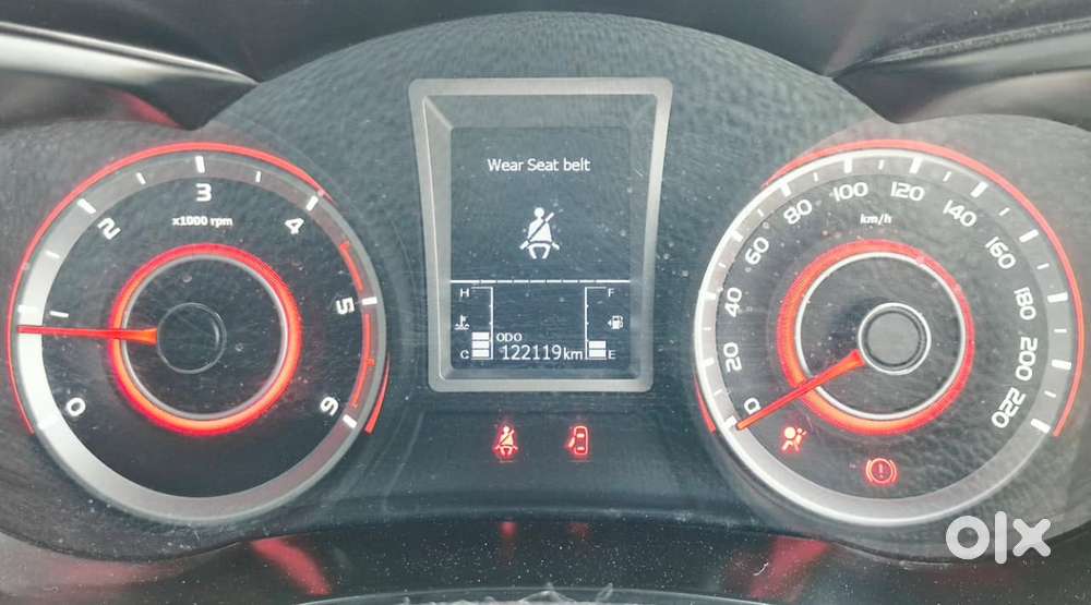 Mahindra Xuv300 W8 Option Diesel, 2022, Diesel