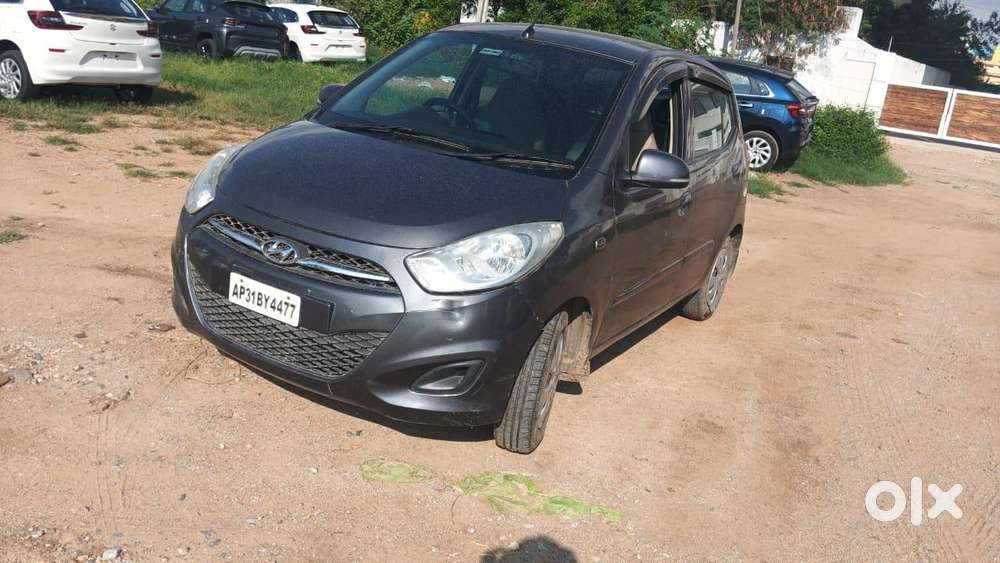 Hyundai I10 Sportz At, 2012, Petrol
