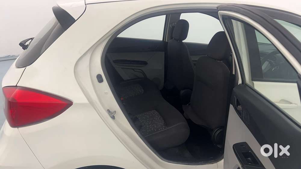 Tata Tiago Xz, 2021, Petrol