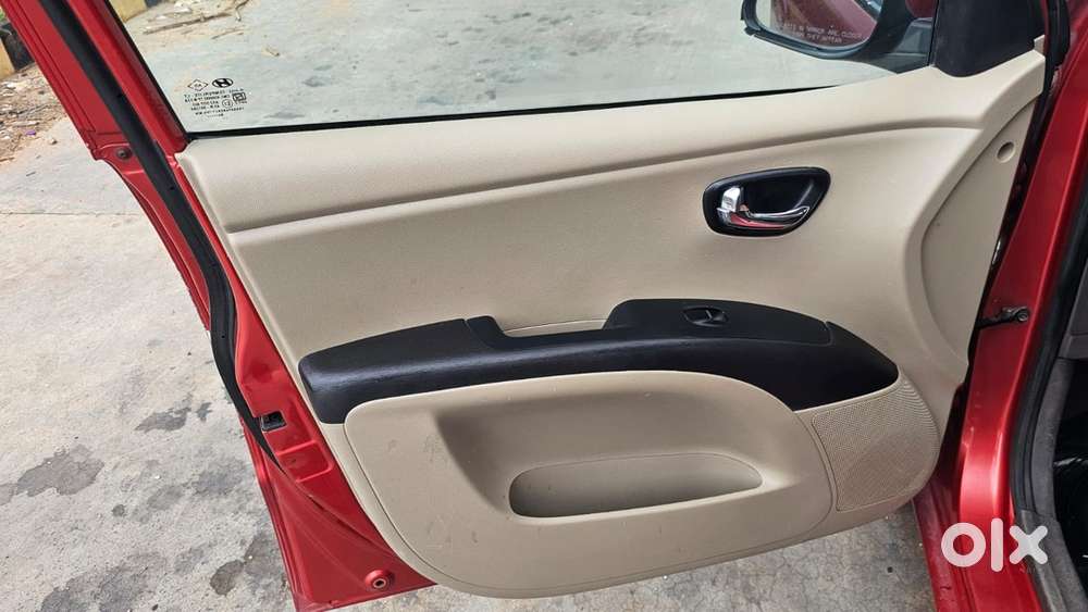 Hyundai I10 Sportz 2010 Petrol