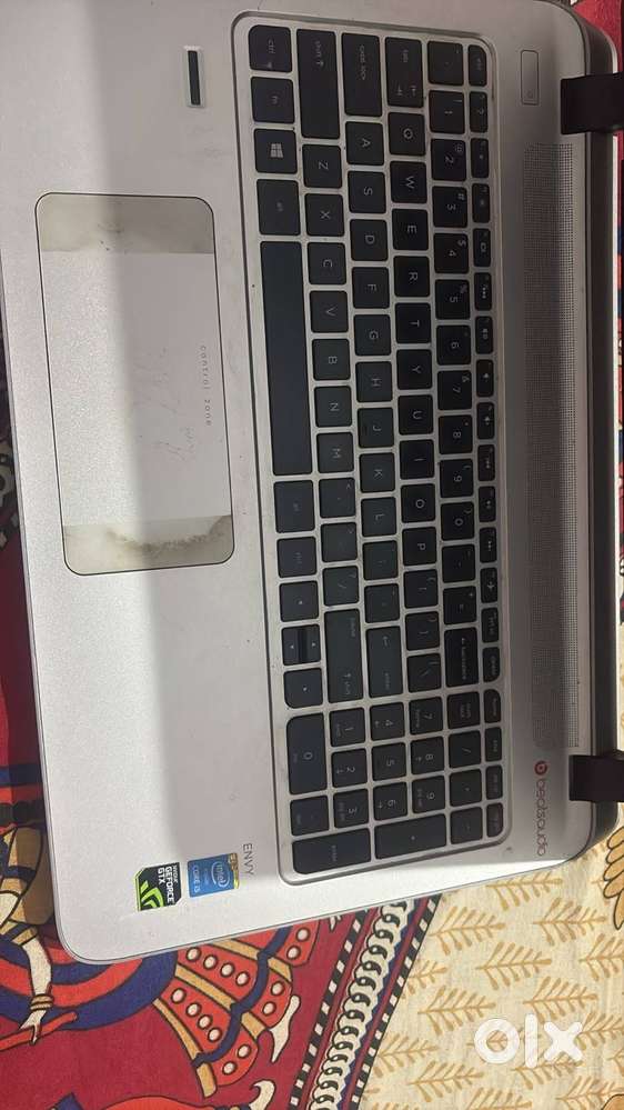 HP Envy 15 Core i5 8GB RAM 4GB NVIDIA Graphics 1TB HDD