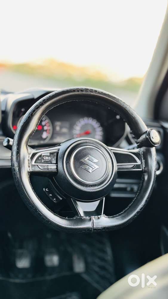 Maruti Suzuki Swift 1.2 Vxi (o), 2024, Petrol