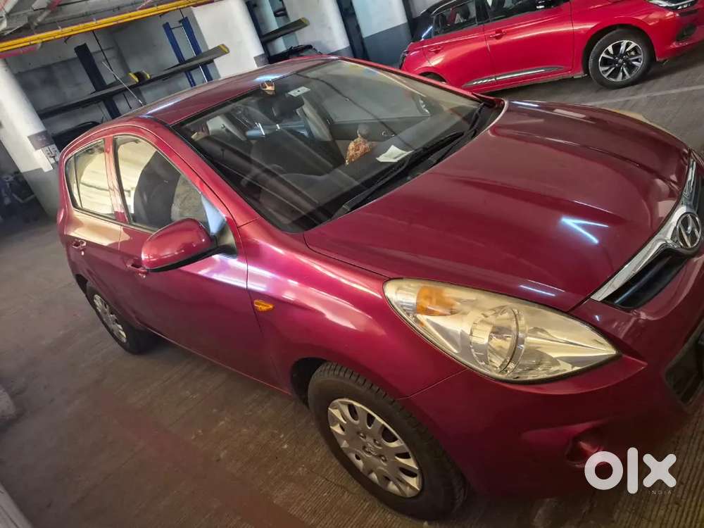 Hyundai I20 2011 Petrol Single Hand Driven 16000 Km Driven