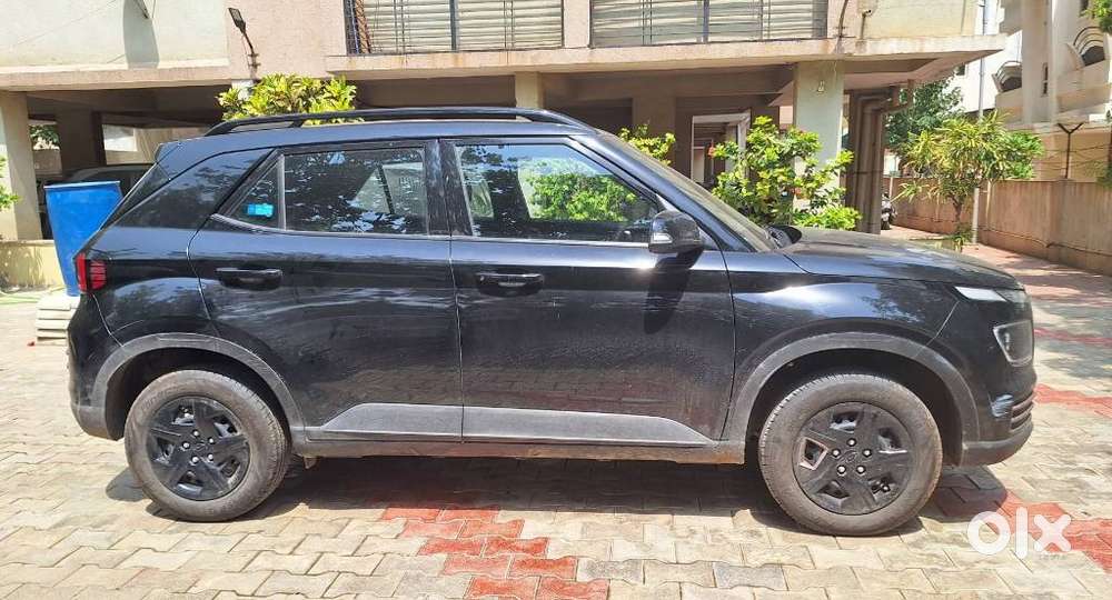 Hyundai Venue 1.2 S (o), 2024, Petrol