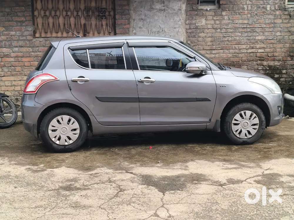 Maruti Suzuki Swift 2014 Vxi Automatic