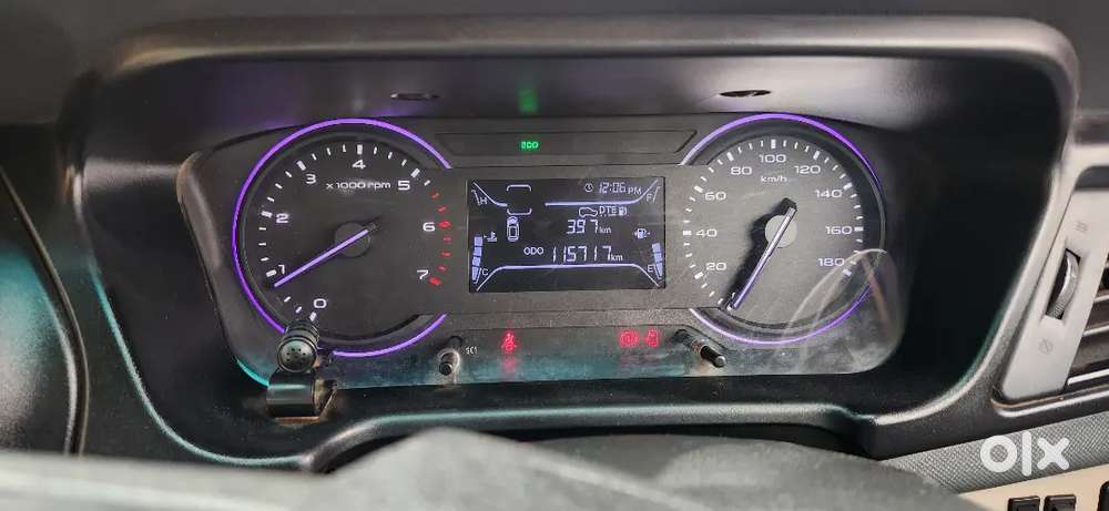 Mahindra Marazzo 2021 Diesel 142000 Km Driven