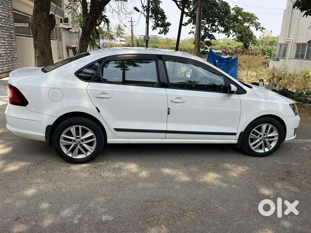 Skoda Rapid 1.5 Tdi At Style, 2017, Diesel