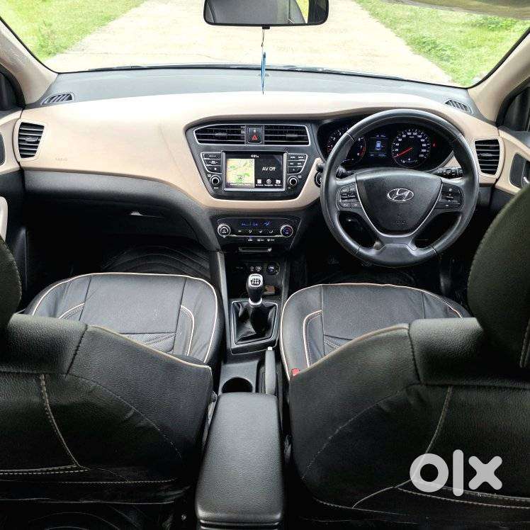 Hyundai I20 Asta (o) 1.2 Mt, 2019, Petrol