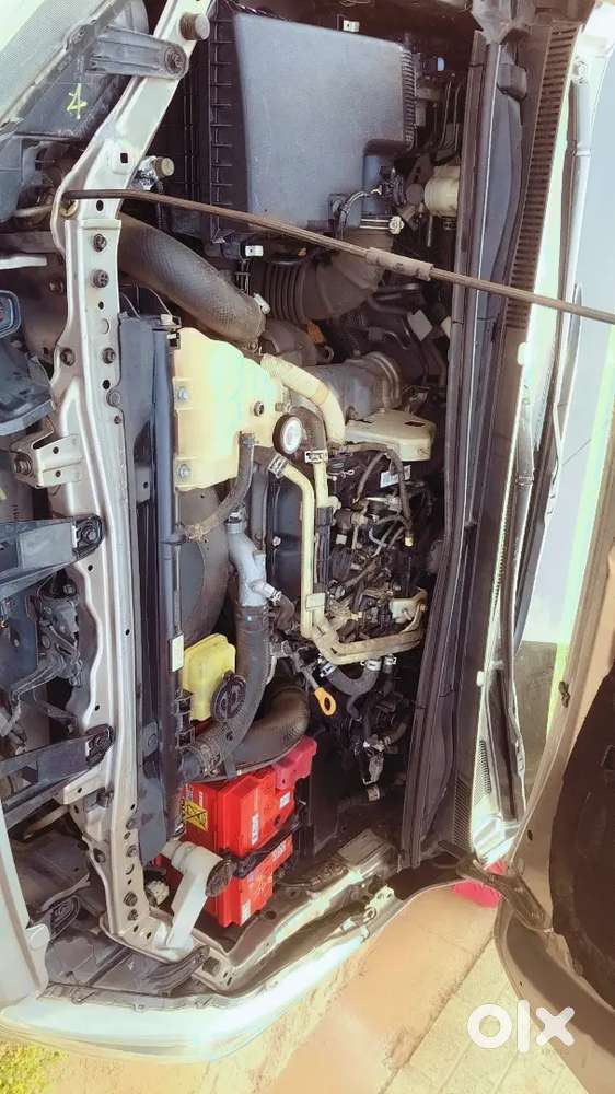 Toyota Innova Crysta 2019 Diesel 130000 Km Driven