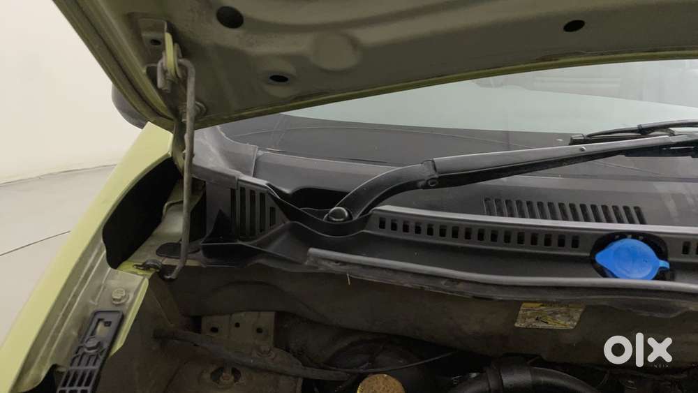 Datsun Redigo T Option, 2016, Petrol