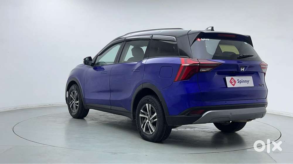 Mahindra Xuv700 2.0 Ax 5 Petrol Mt 7 Str, 2021, Petrol