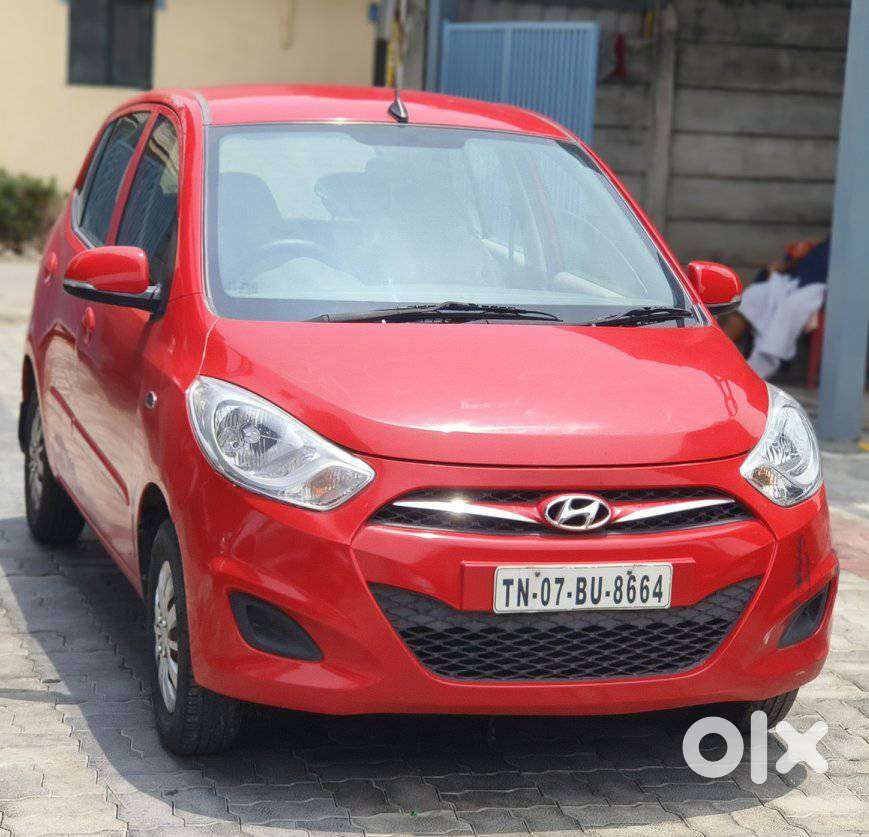 Hyundai I10 Sportz At, 2013, Petrol
