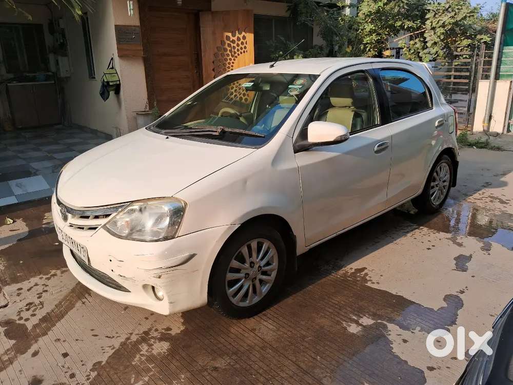 Toyota Etios Liva 2013  Petrol + Cng  98,000 Km  Shela, Ahmedabad