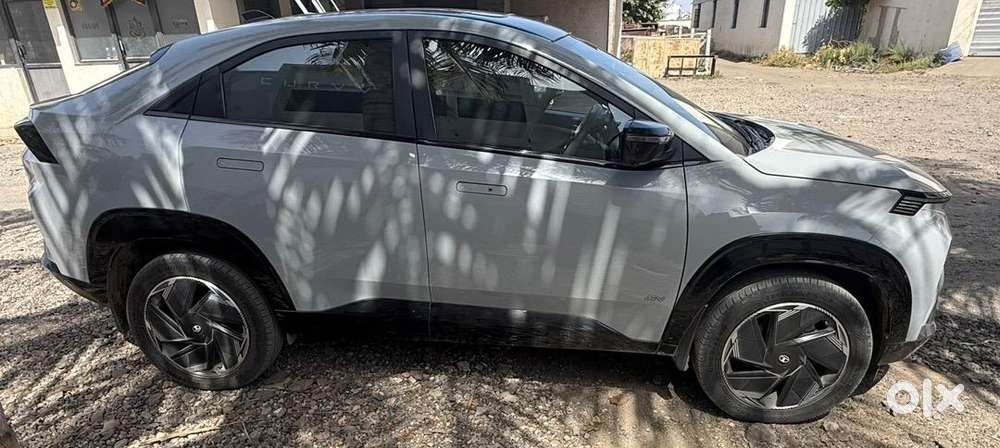 Tata Curvv Ev Top Model
