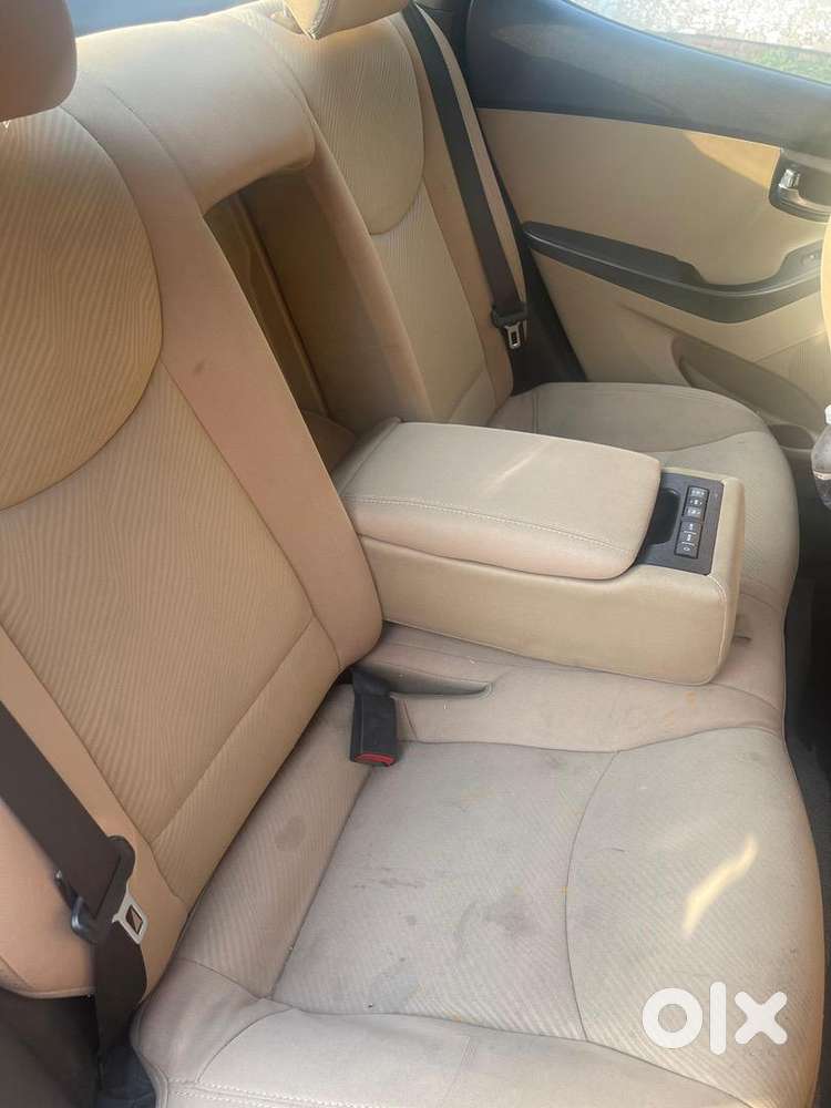 Elantra 1.6 Sx Top Model Diesel Well Maintain
