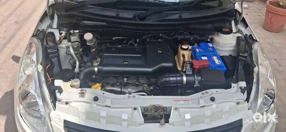 Maruti Suzuki Swift Dzire 2013 Diesel Manual