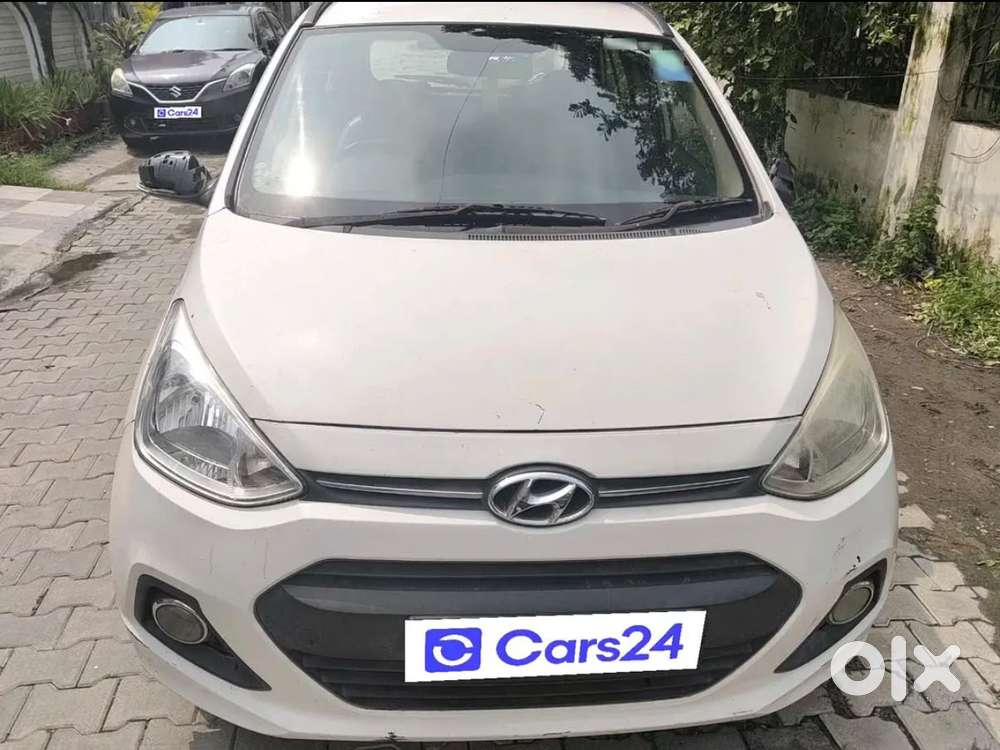 Hyundai Grand I10 Asta Option, 2013, Petrol