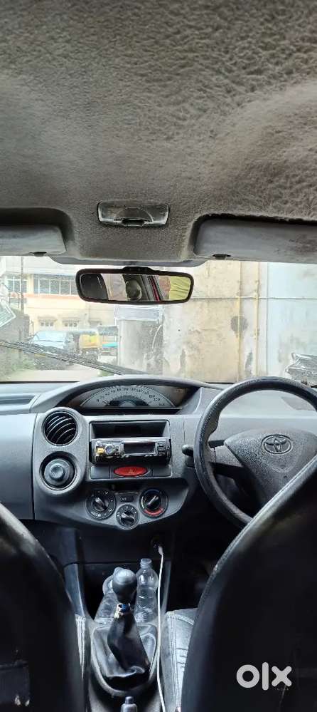 Toyota Etios Liva 2012 Variant Petrol