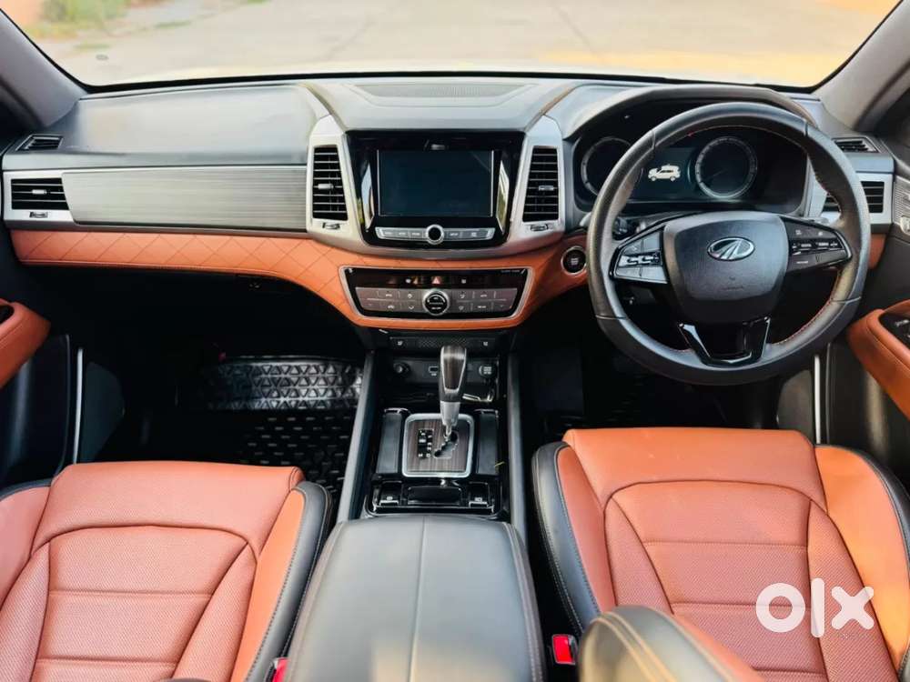 Mahindra Alturas G4, 2022, Diesel